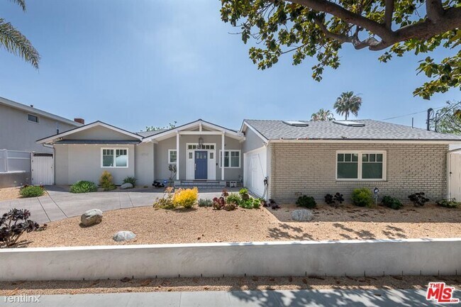 Building Photo - 4 br, 4 bath House - 2768 Anchor Ave