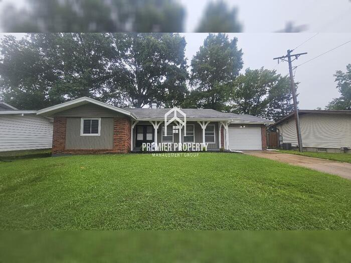 Primary Photo - 1474 Kingsford Dr