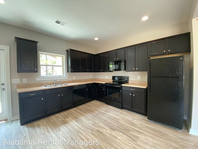 Building Photo - 3 br, 2 bath House - 55 Water Oak Drive