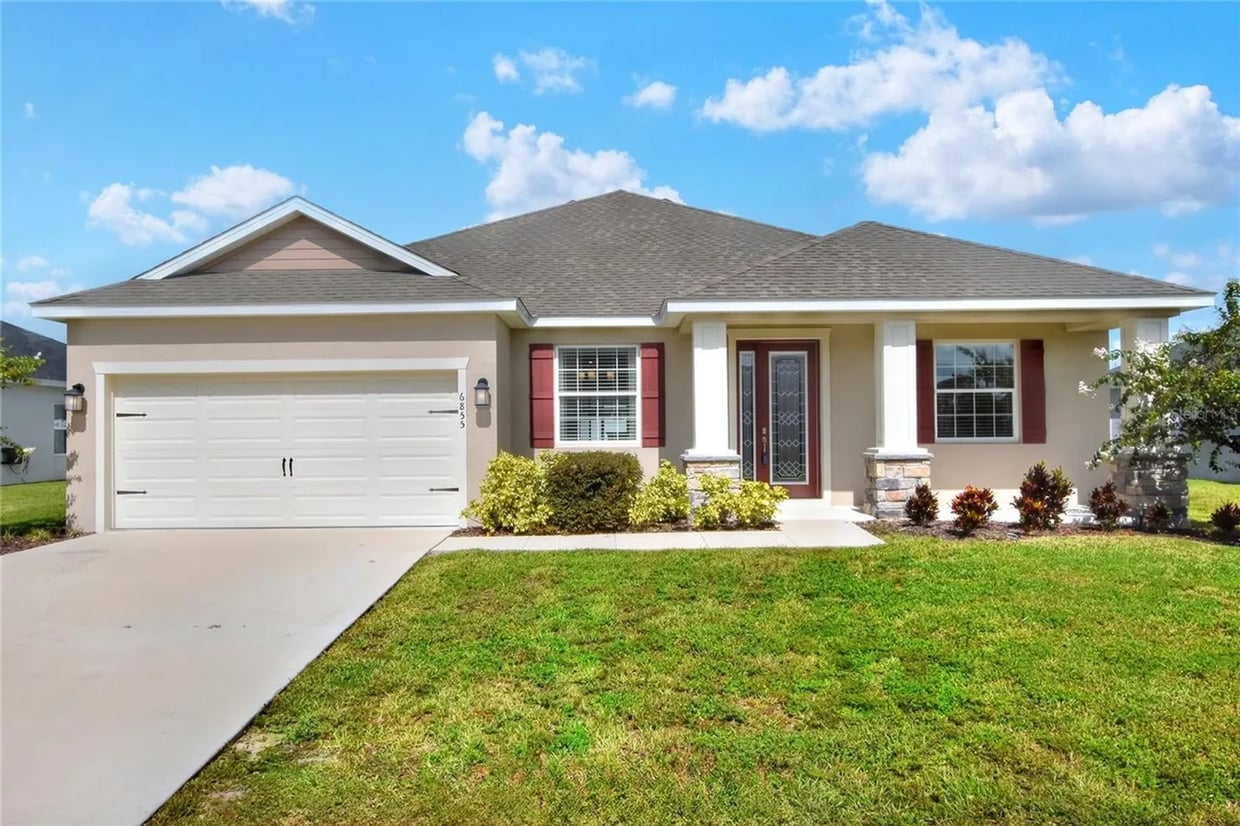 Primary Photo - South Lakeland rental!