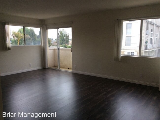 Building Photo - 6769 W 86th Pl