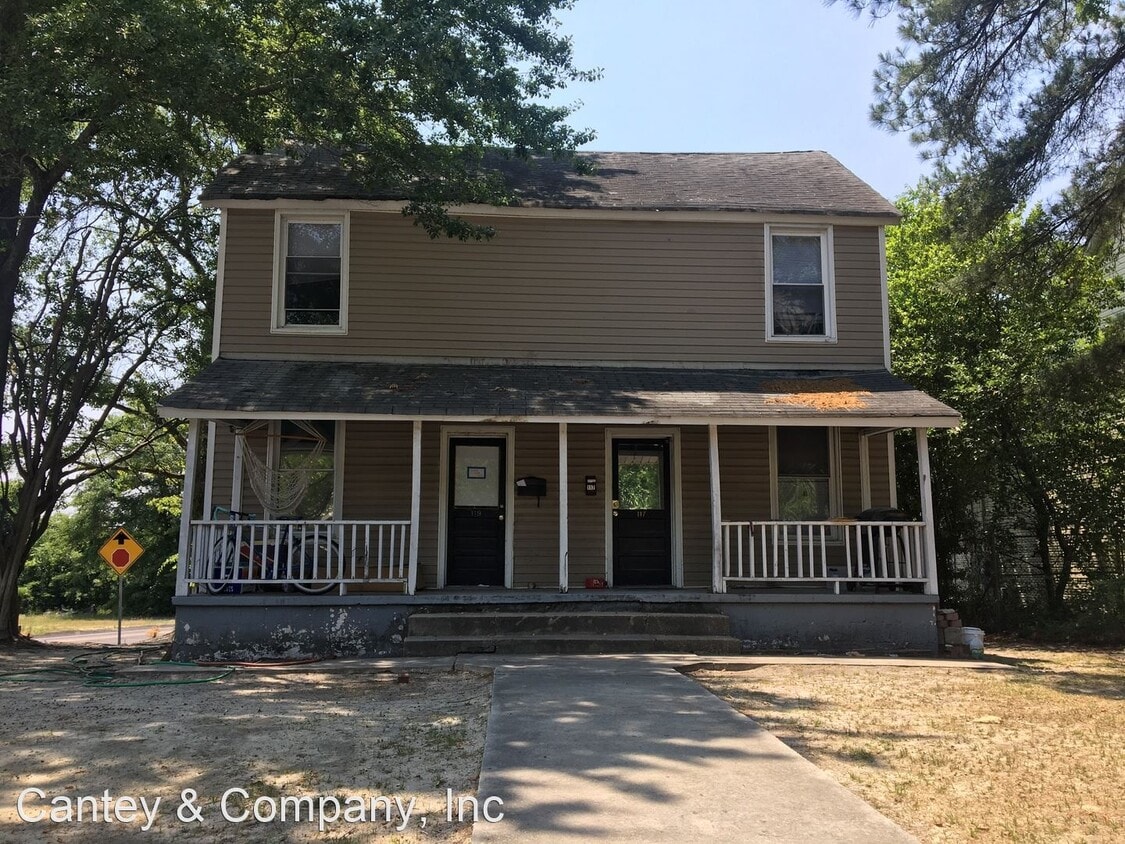Primary Photo - 4 br, 2 bath House - 117/119 South Sumter ...