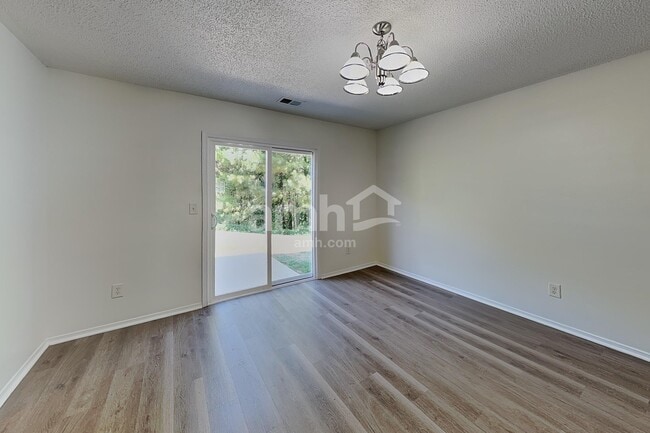Building Photo - 3109 Skybrook Ln