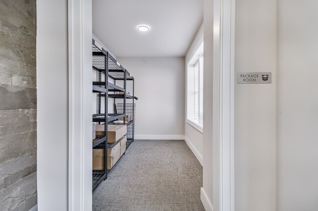 Building Photo - The Flats at Crossgates