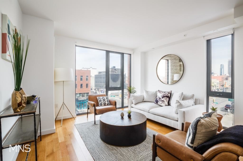 Foto principal - 223 4th Avenue