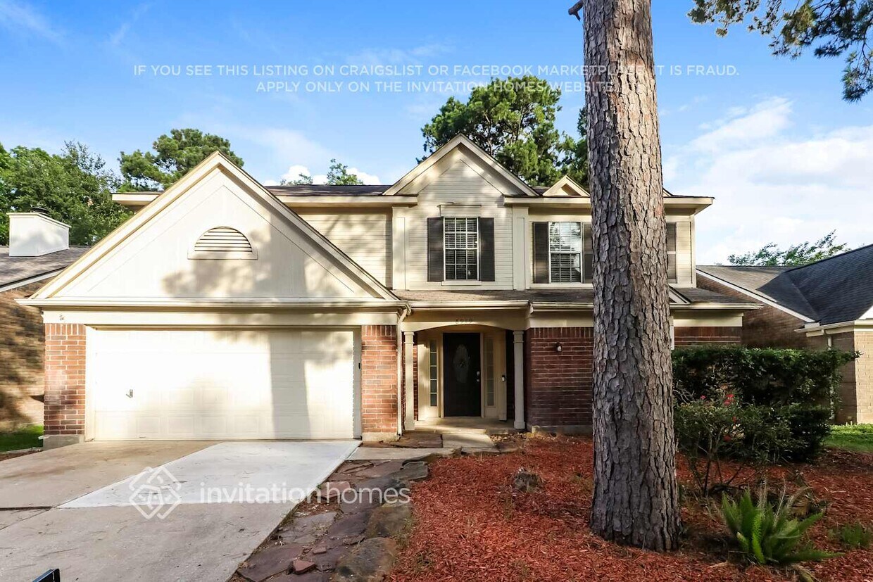 Foto principal - 8919 Village Hills Dr