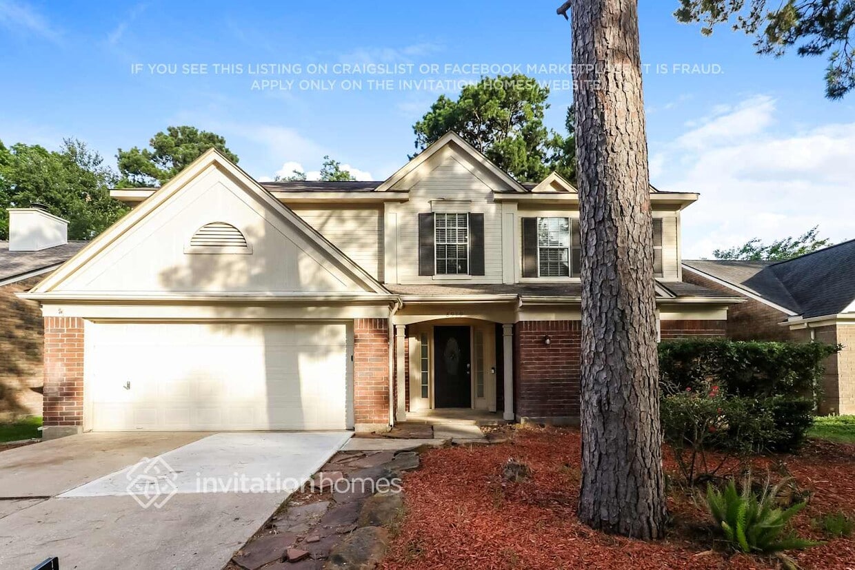 Primary Photo - 8919 Village Hills Dr