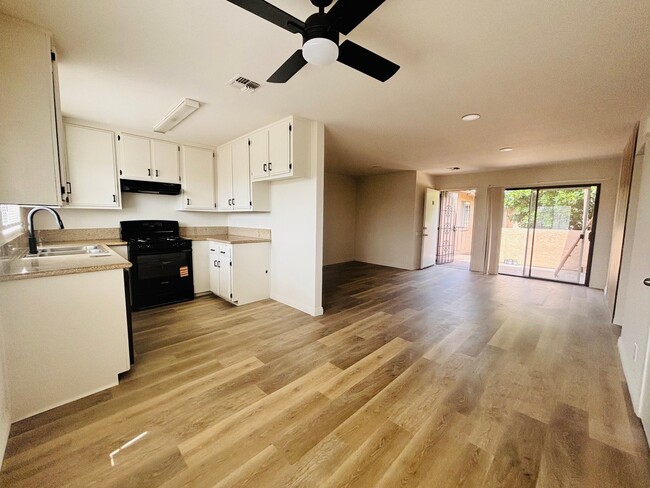 Building Photo - 7502 9th St