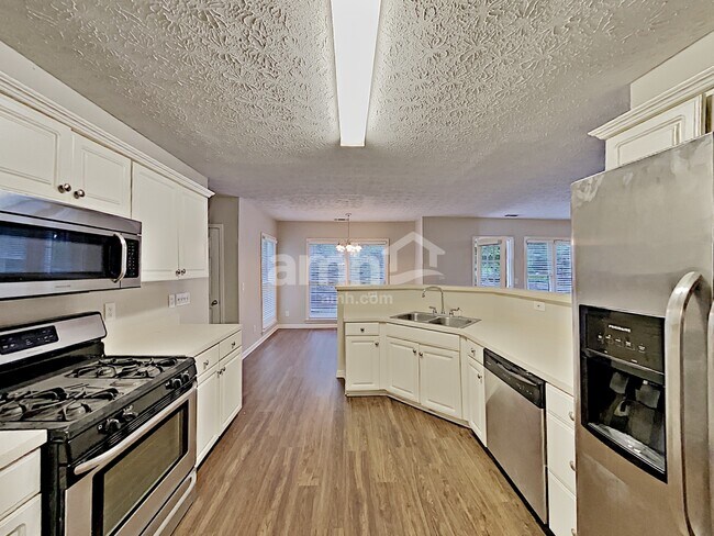 Foto del edificio - 375 Saybrook Crossing