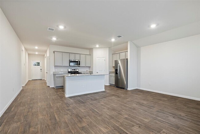 Building Photo - 176 Texas Palmetto Cir