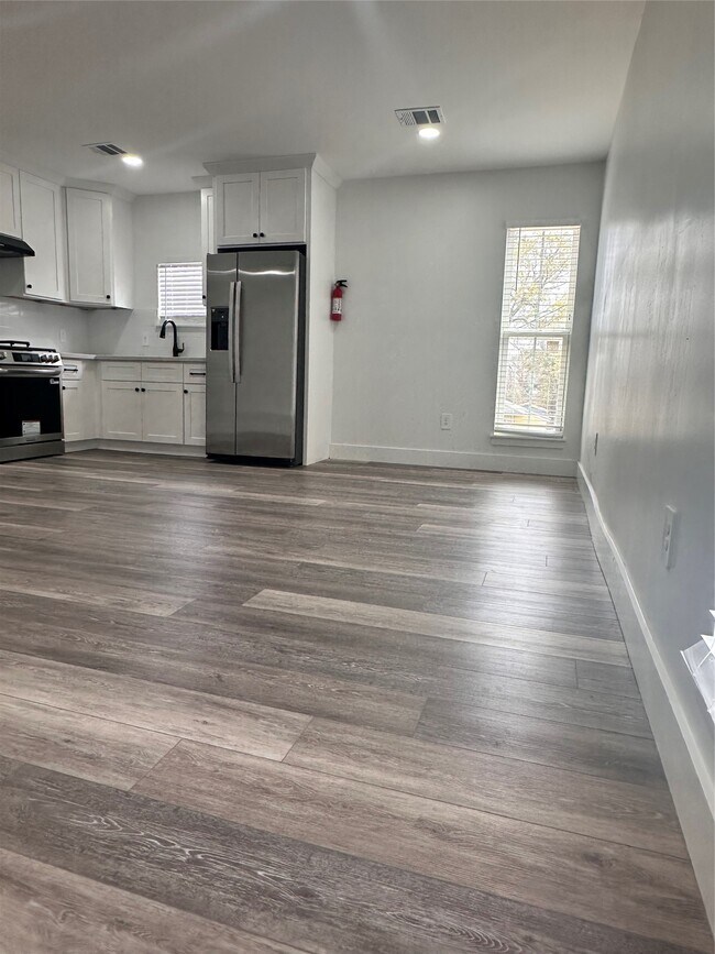 Building Photo - 5420 Aldine Bender Rd