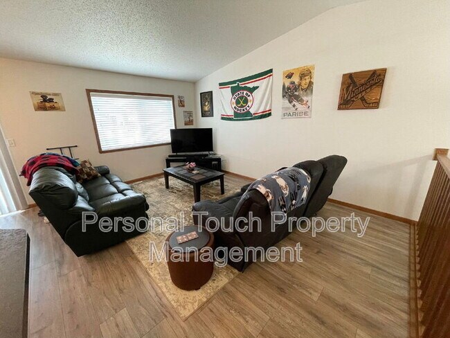 Foto del edificio - 2520 5th St W