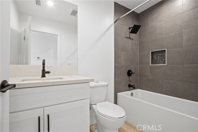 Foto del edificio - 9239 Firth Blvd