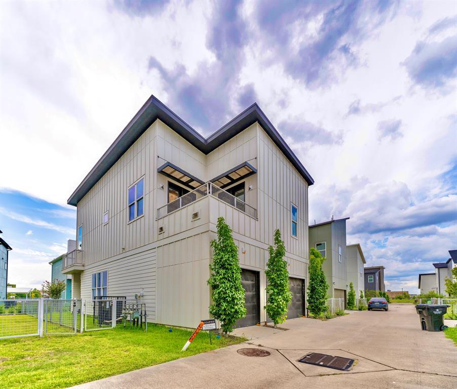 Foto principal - 9807 FINCH FALLS Ln
