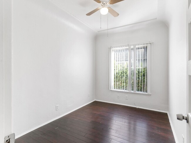 Foto del edificio - 432 Walnut Ave