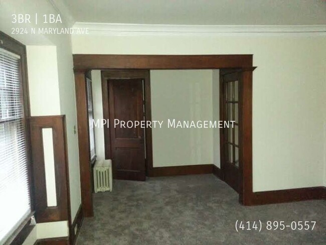 Building Photo - 2924 N. Maryland Avenue - (UWM) 3 BR Upper...