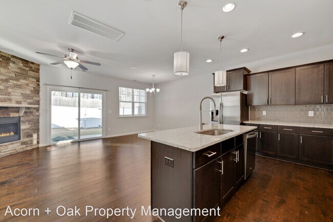 Foto del edificio - 4 br, 2.5 bath House - 232 Churment Court
