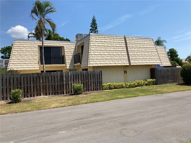 Foto del edificio - 1170 6th Ave