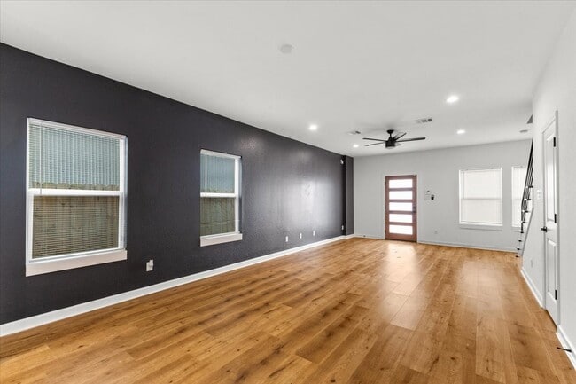 Building Photo - 6130 Conley St