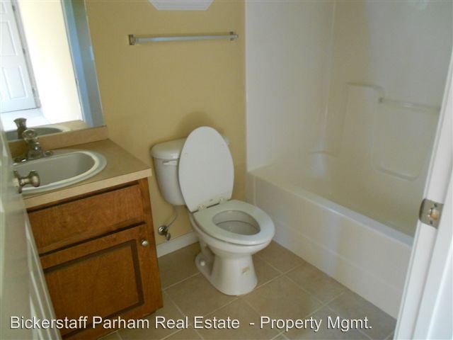 Foto del edificio - 2316 Summerville Rd