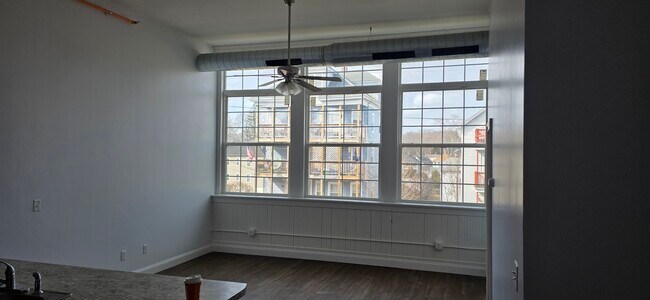 Foto del edificio - 65 5th Ave