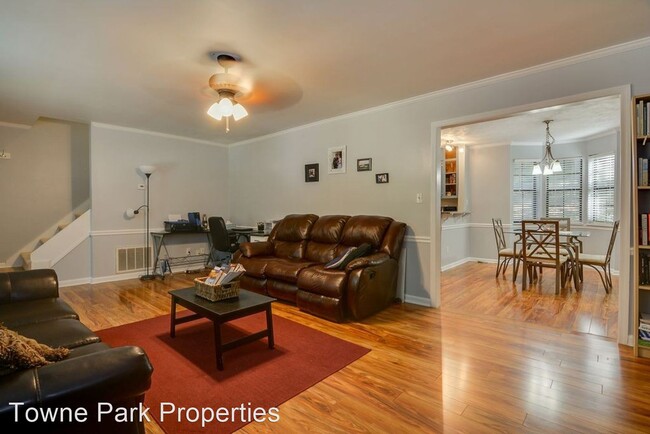 Building Photo - 3 br, 2 bath House - 217 Dry Creek Road