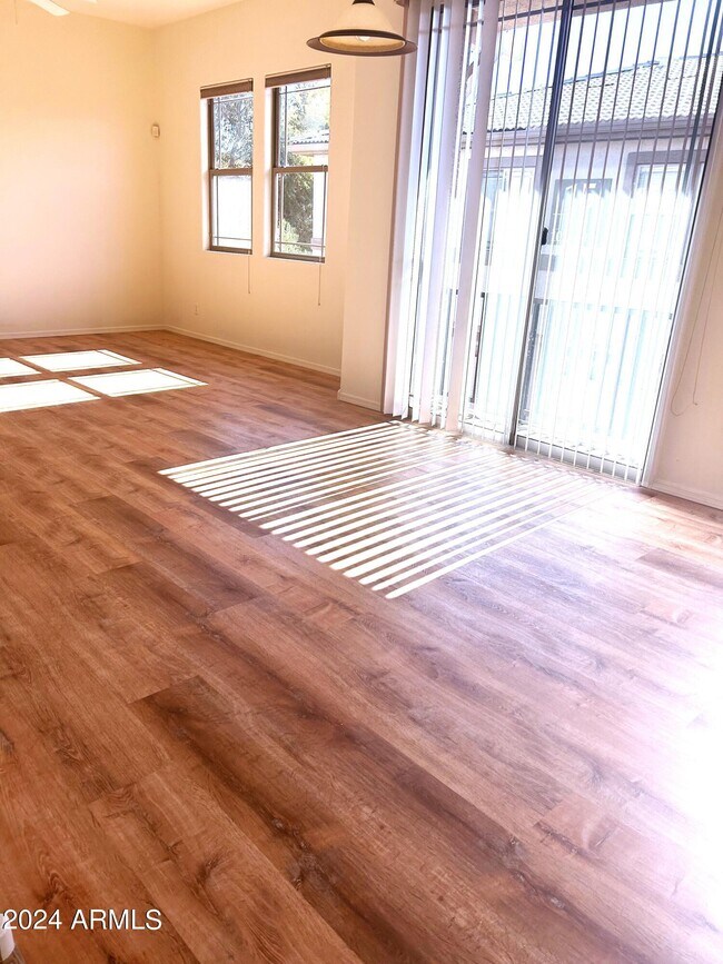 Foto del edificio - 1225 N 36th St