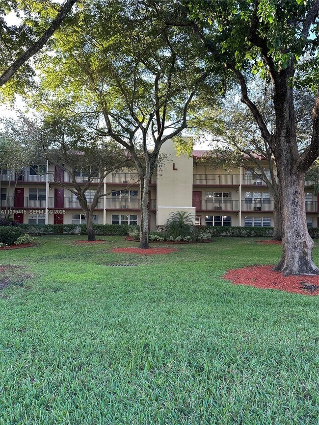 Foto del edificio - 200 SW 132nd Way