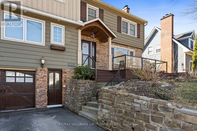 Photo du bâtiment - 774 Eastbourne Ave