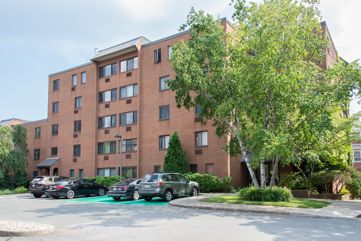 10 Norman St Unit 105, Salem, MA 01970 Apartments in Salem, MA