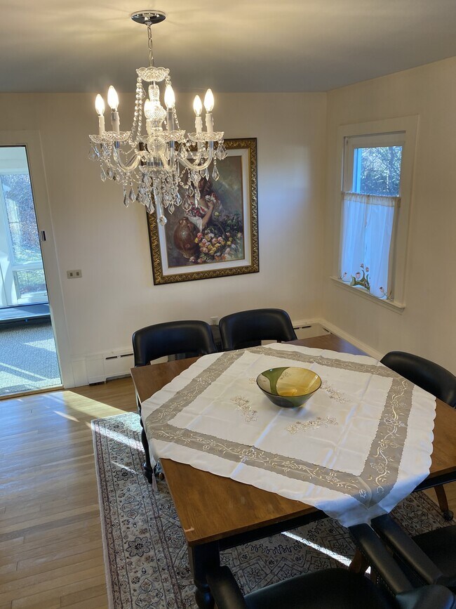 18 Cowell Dr, Durham, NH 03824 House Rental in Durham, NH