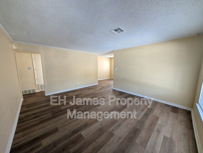 Foto del edificio - 28 W 27th St N