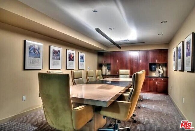 Foto del edificio - 13700 Marina Pointe Dr