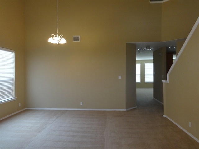 Building Photo - 2611 Lyra Cove