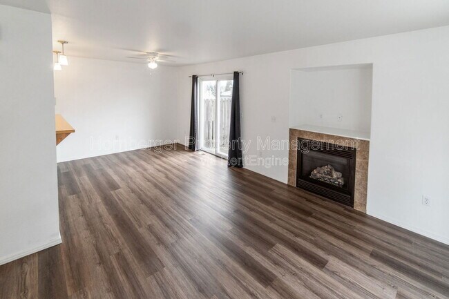 Foto del edificio - 2316 N Wilbur Rd