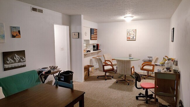 Foto del edificio - 320 Brown St St