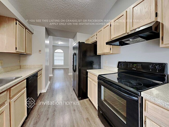 Foto del edificio - 1995 Hovington Cir W