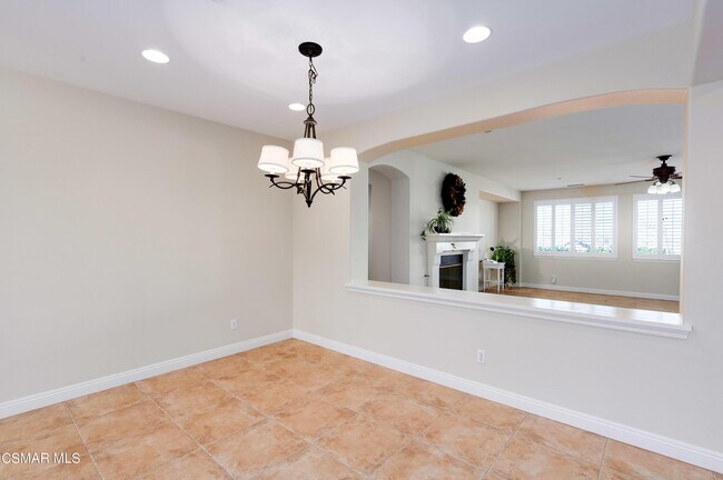 Building Photo - 3449 Whispering Glen Ct