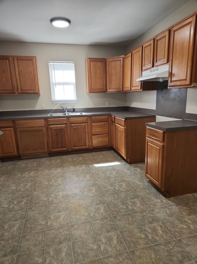Foto del edificio - 5457 McClelland Dr
