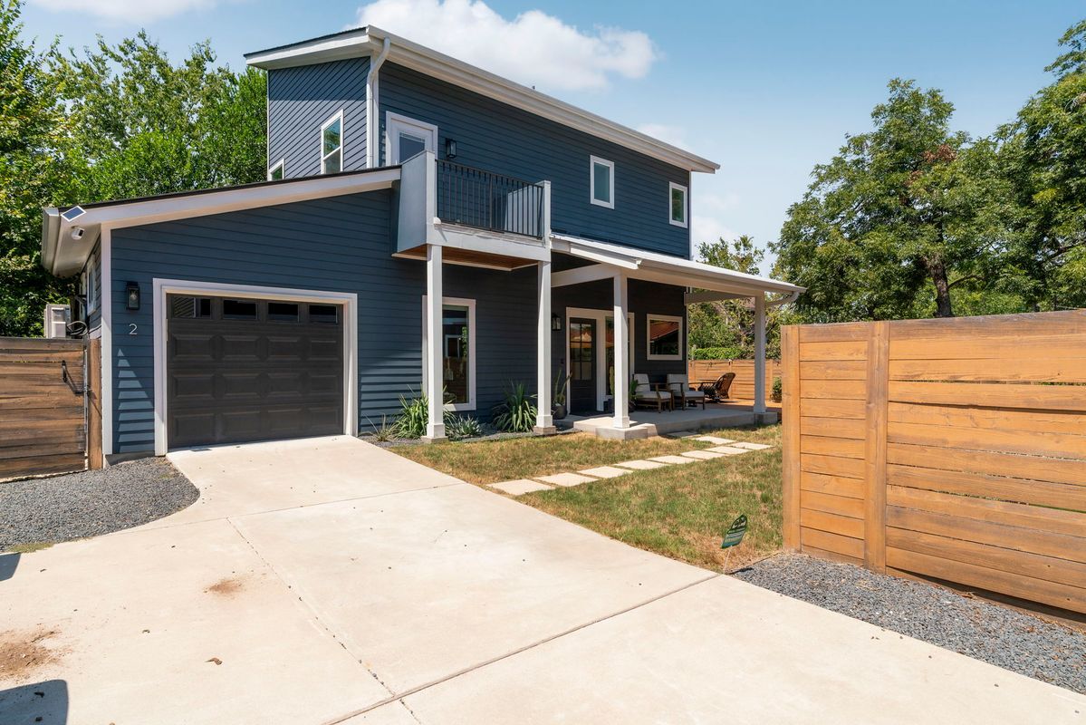 Foto principal - 1102 1/2 Tillery Street, Unit 2