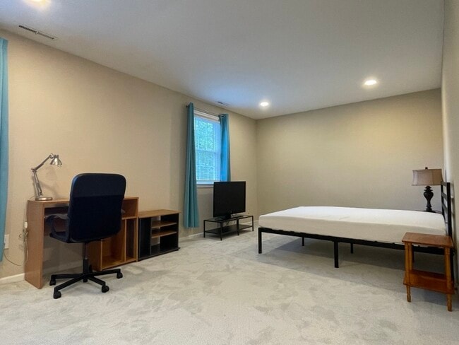 Photo - 10540 Assembly Dr Townhome