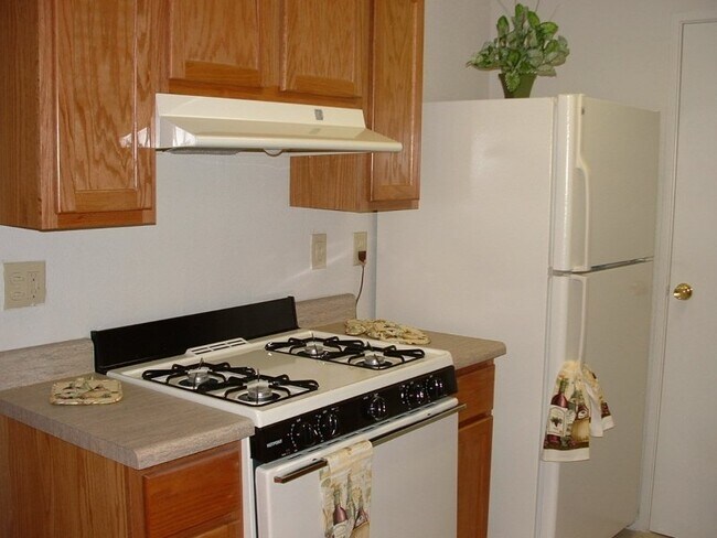 Foto del edificio - 7845 Lilac Way