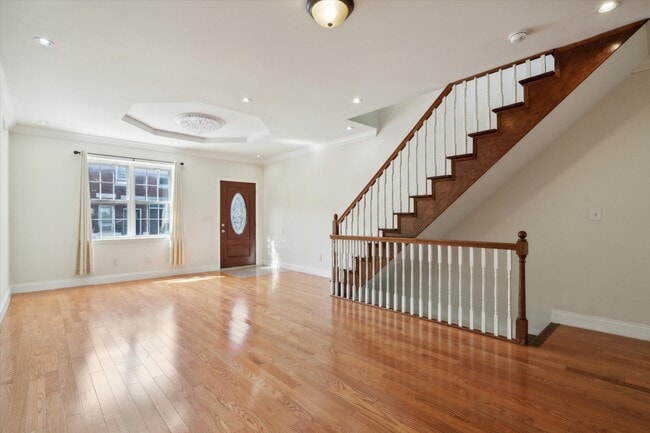 Foto del edificio - 2045 Morris St