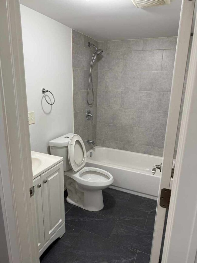 Foto del edificio - 3343 W Crystal St