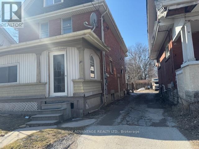 Photo principale - 191 Wharncliffe Rd S