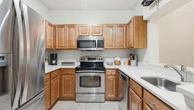 Foto del edificio - 4551 Strutfield Ln