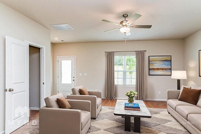 Building Photo - 327 Taverners Ln