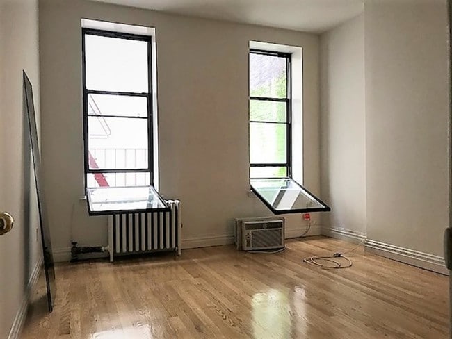 Building Photo - 1153 Third Avenue