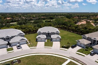 Building Photo - 220 Indies Dr E Building Photo - 220 Indies Dr E