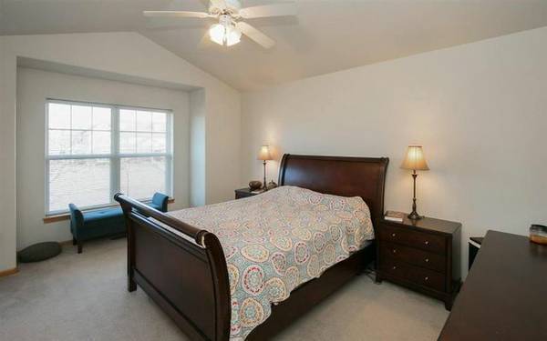 Foto del edificio - Beautiful 3 bedroom, 2.5 bathroom Townhouse Condo